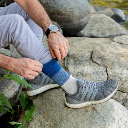 Outdoor activity socks with compression support for active men