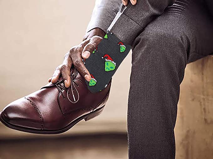 6 Pairs Men Merry Christmas Festive Design Dress Socks